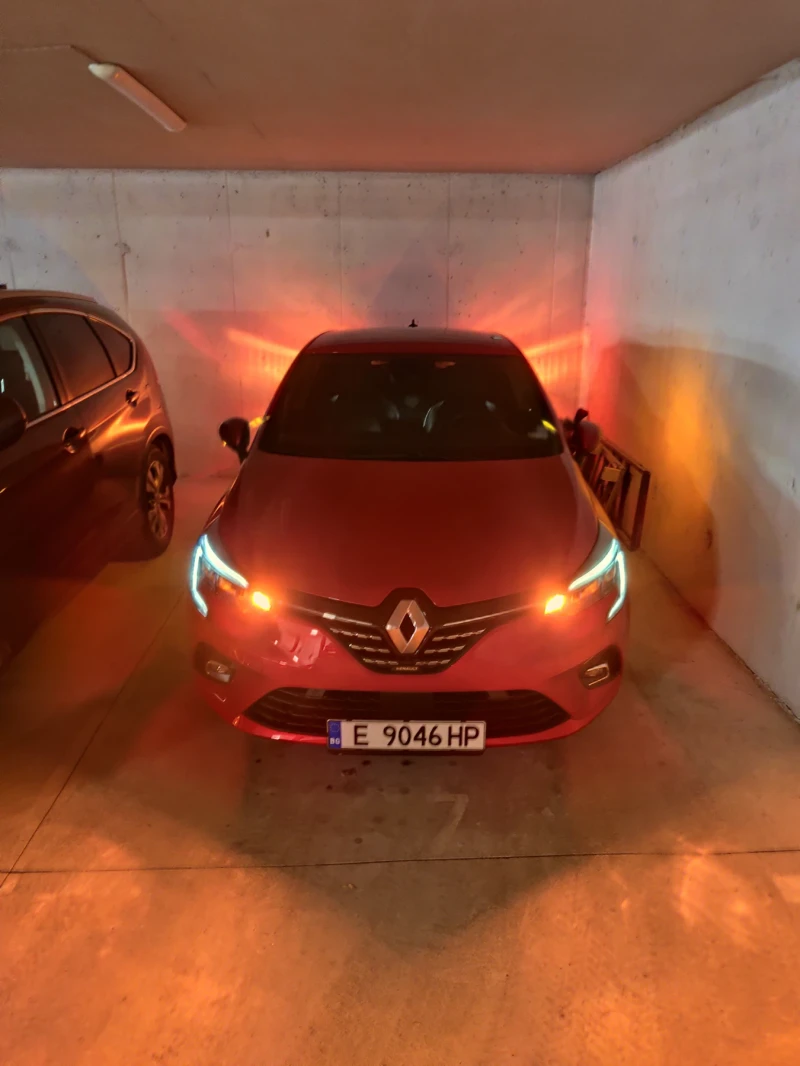 Renault Clio V generation , снимка 2 - Автомобили и джипове - 53134820