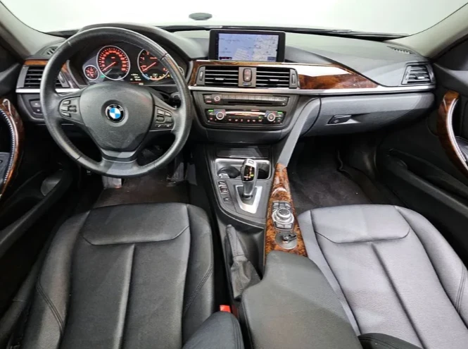 BMW 320  - изображение 7
