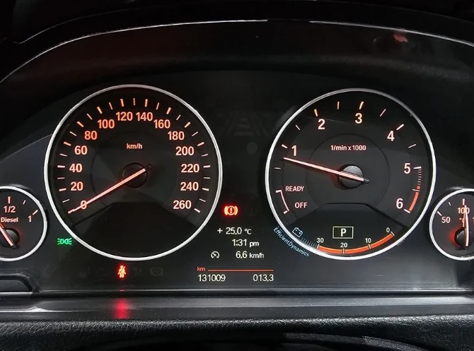 BMW 320  - изображение 8