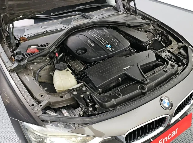 BMW 320  - изображение 6