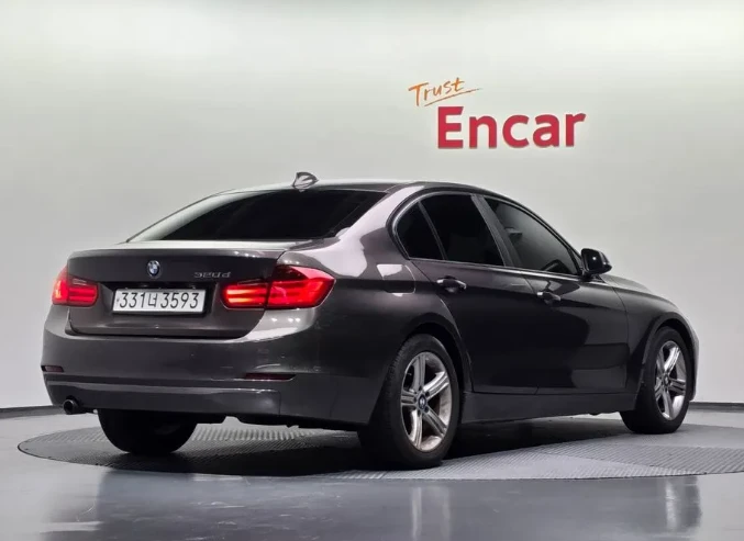 BMW 320  - изображение 2
