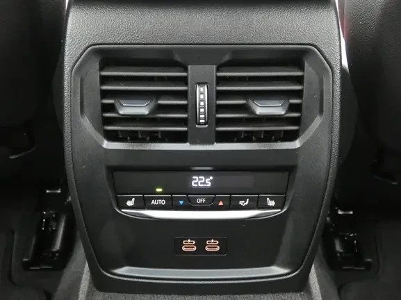 BMW 440 i M xDrive Gran Coupe = M-Sport Pro = Гаранция, снимка 14 - Автомобили и джипове - 53823637