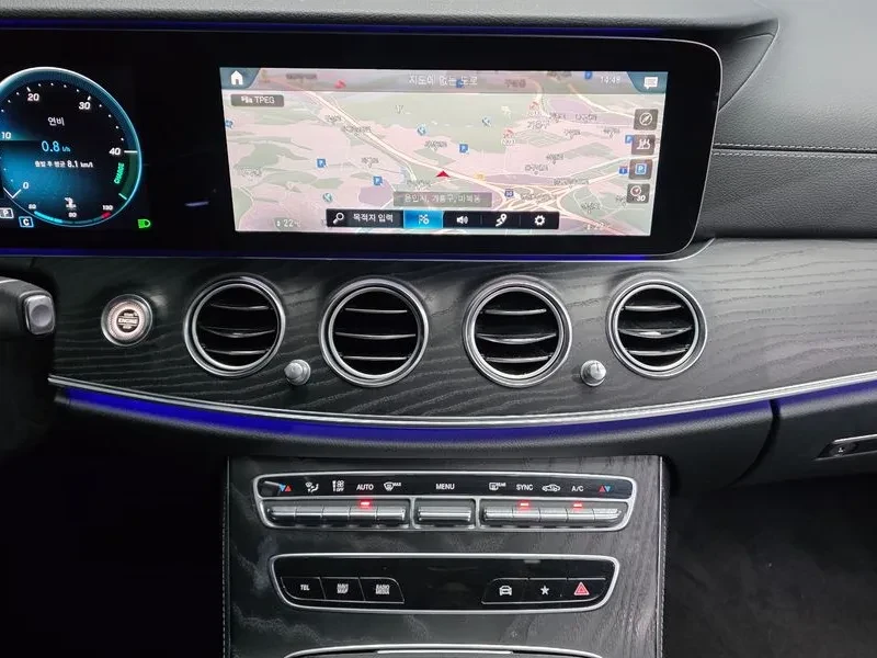 Mercedes-Benz E 220 CDI Avantgarde - САМО 30% АВАНС!, снимка 15 - Автомобили и джипове - 55441743