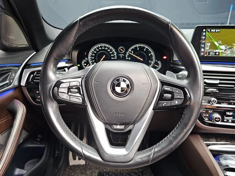 BMW 530 530d M Sport Package| 265�.�.| ���.��������� | Mobile.bg � ����������� 12