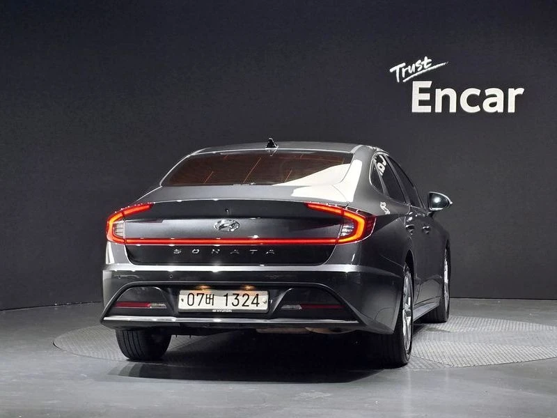Hyundai Sonata 2.0 Automatic, снимка 4 - Автомобили и джипове - 55658593