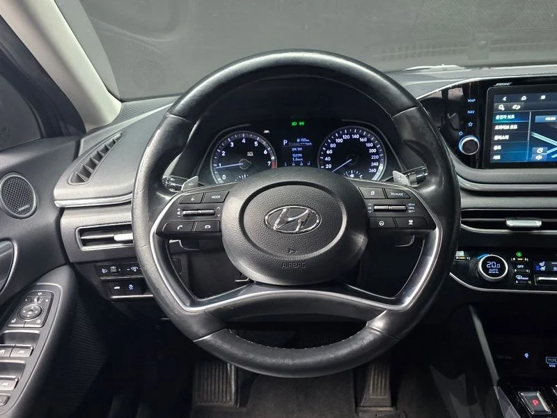 Hyundai Sonata 2.0 Automatic, снимка 10 - Автомобили и джипове - 55658593