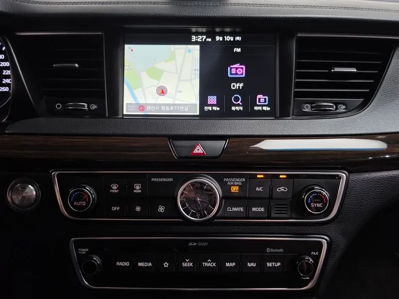 Kia K7 2.4 Gdi Limited, снимка 12 - Автомобили и джипове - 56128185