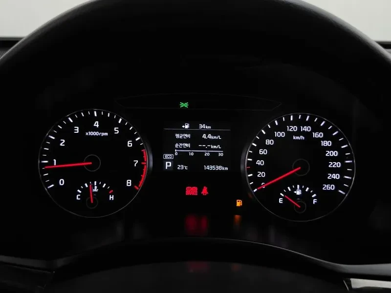Kia K7 2.4 Gdi Limited, снимка 8 - Автомобили и джипове - 56128185