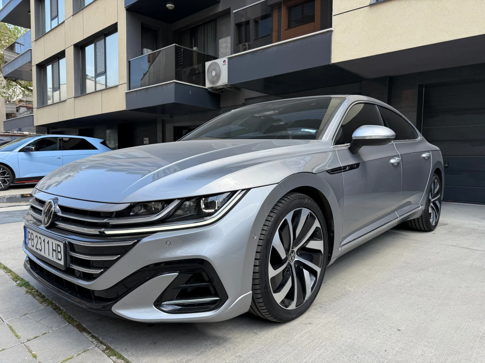 VW Arteon 2.0TDI* 4MOTION* R-LINE* 100хил.* В Гаранция до 20