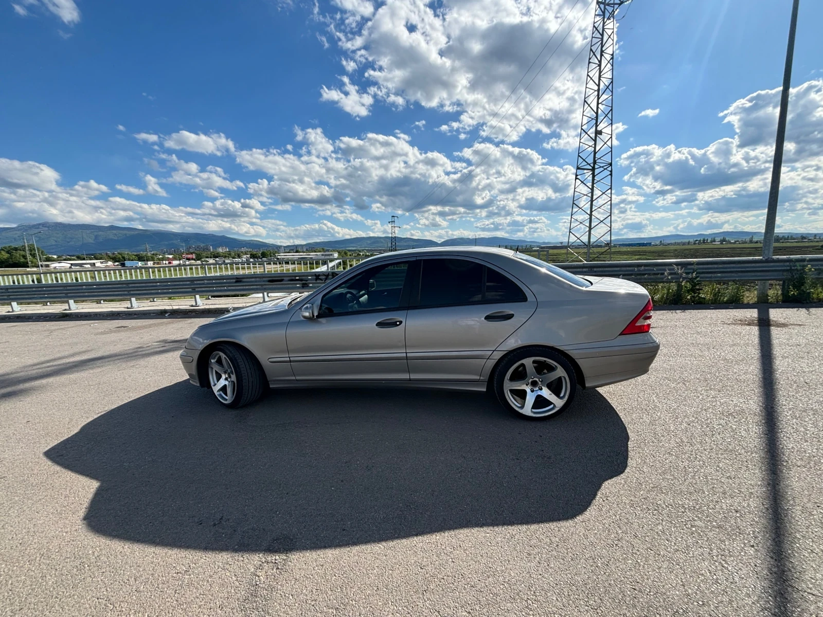 Mercedes-Benz C 220  - изображение 2