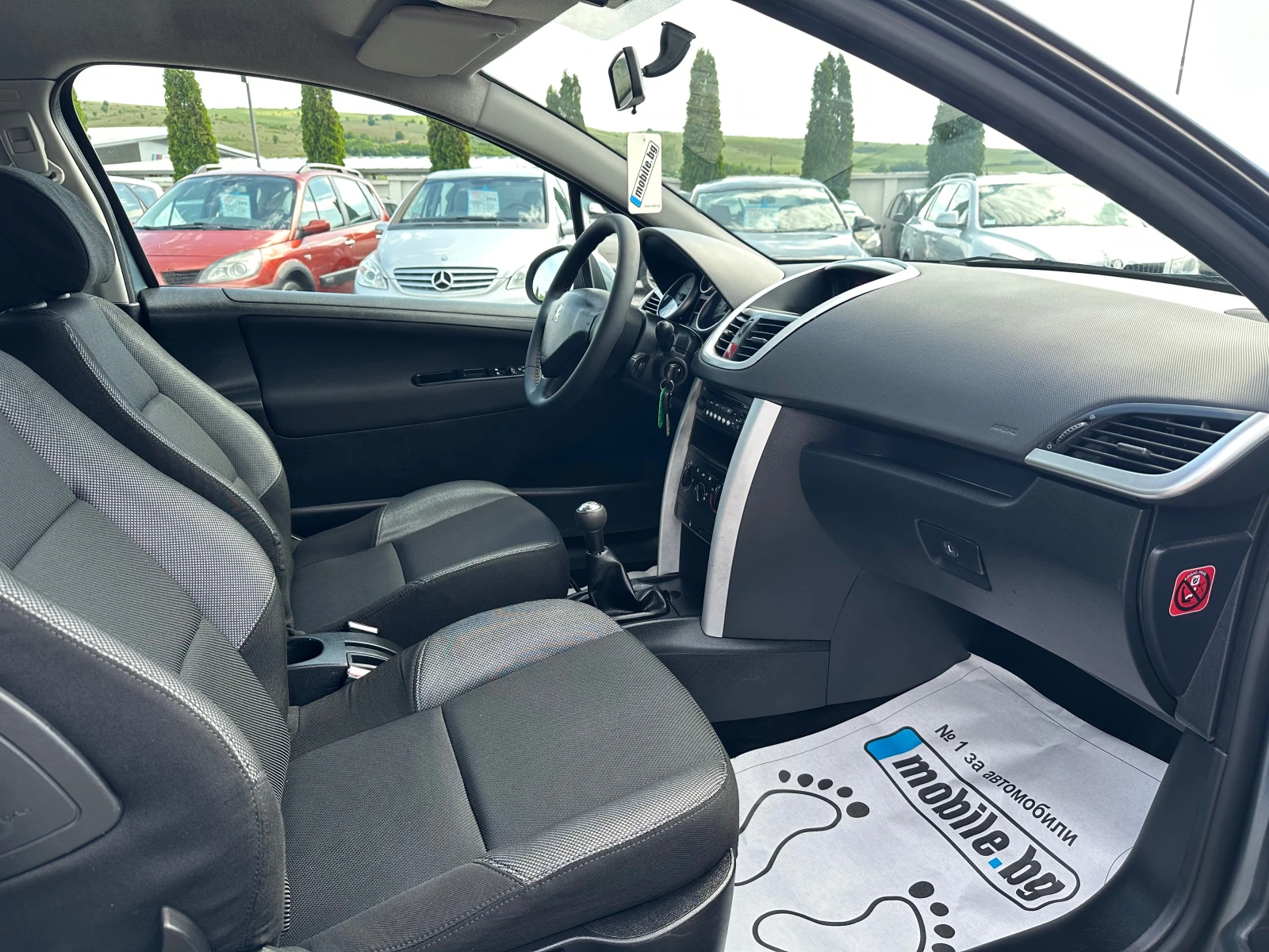 Peugeot 207 1.4HDI - изображение 7
