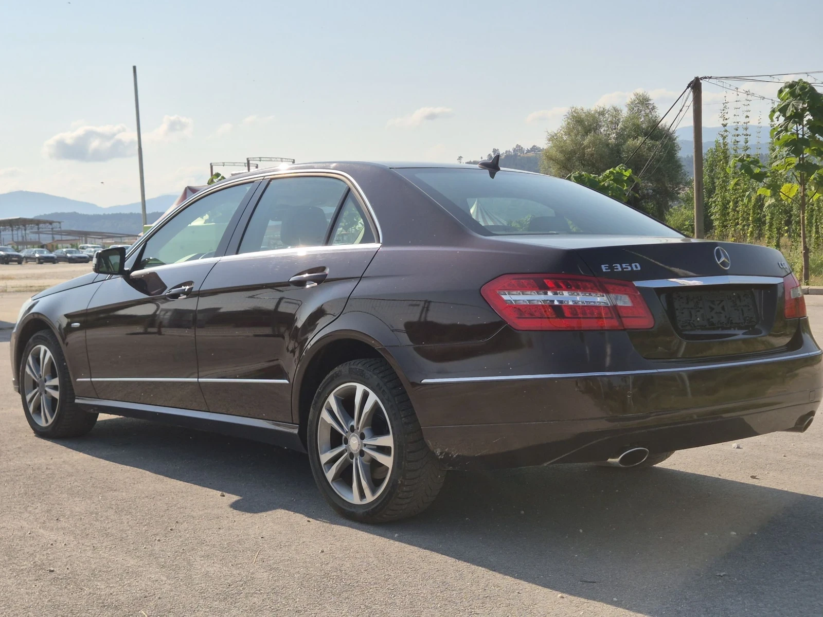 Mercedes-Benz E 350 3.5 CGI - изображение 4