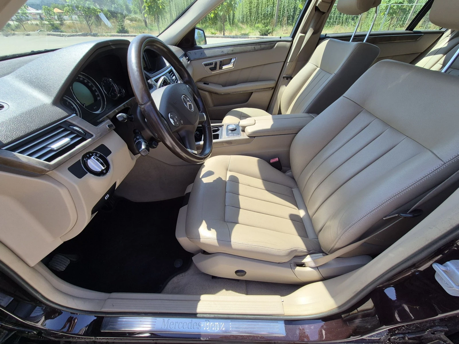 Mercedes-Benz E 350 3.5 CGI - изображение 10