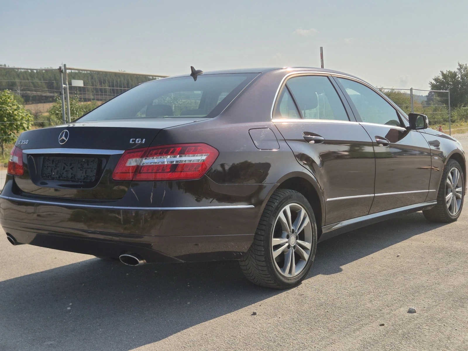 Mercedes-Benz E 350 3.5 CGI - изображение 5