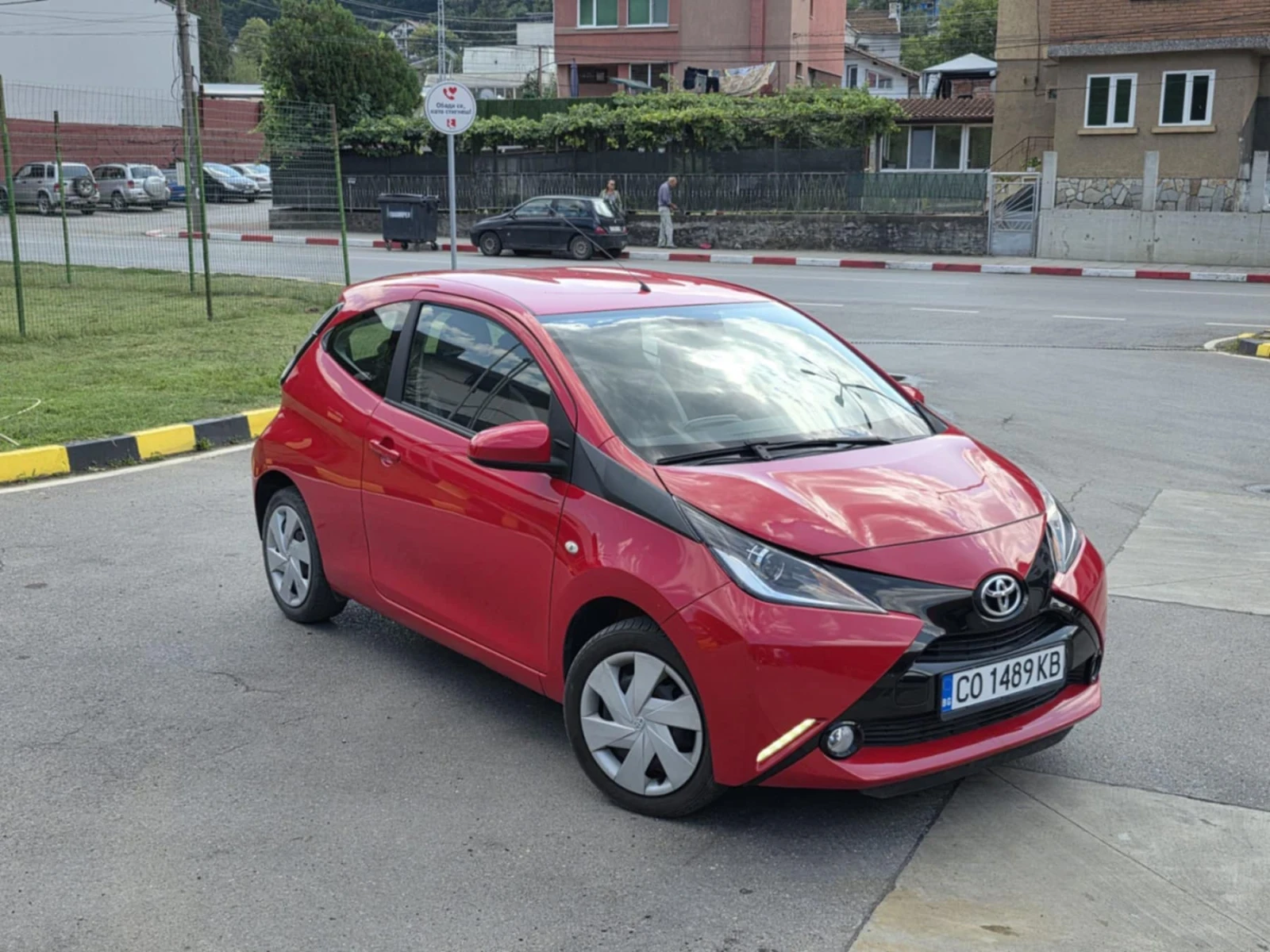 Toyota Aygo Като Нова - изображение 2