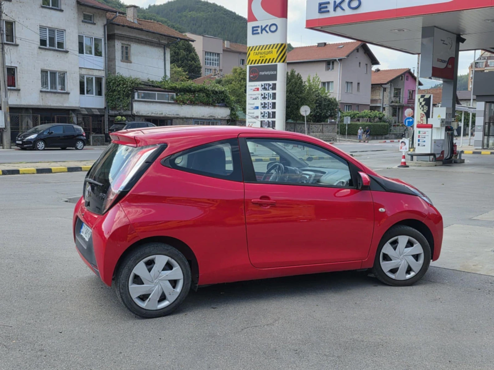 Toyota Aygo Като Нова - изображение 3