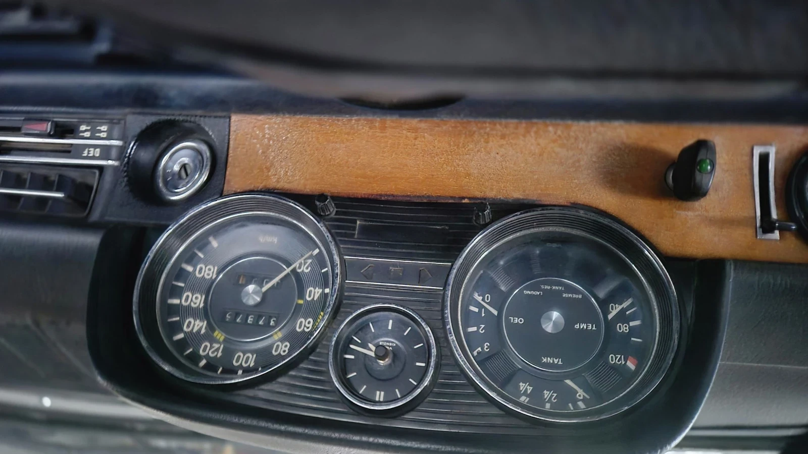 Mercedes-Benz 115 | Mobile.bg — изображение 7