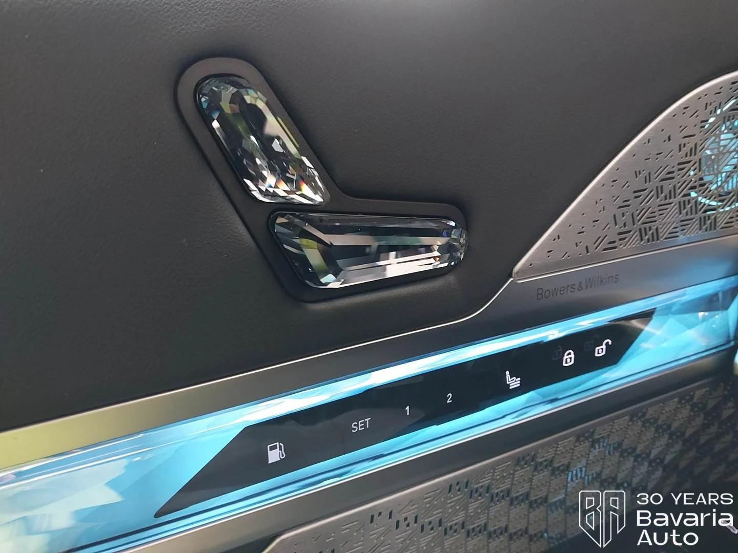 BMW 750 e xDrive M Sport Paket Steptronic | Mobile.bg   14