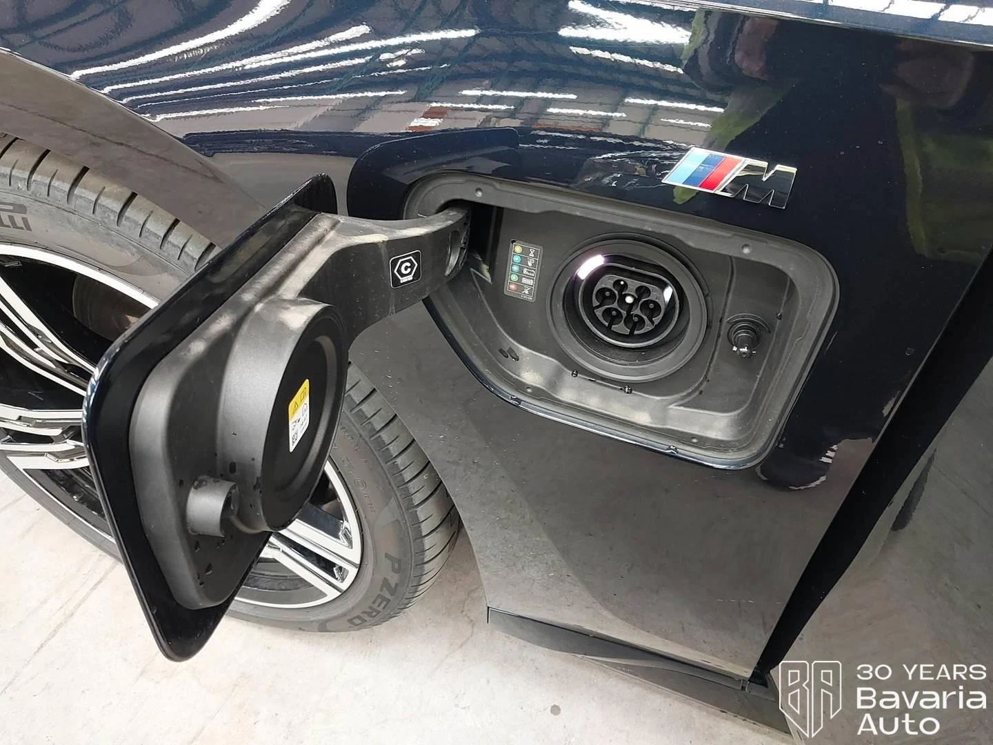 BMW 750 e xDrive M Sport Paket Steptronic | Mobile.bg   15