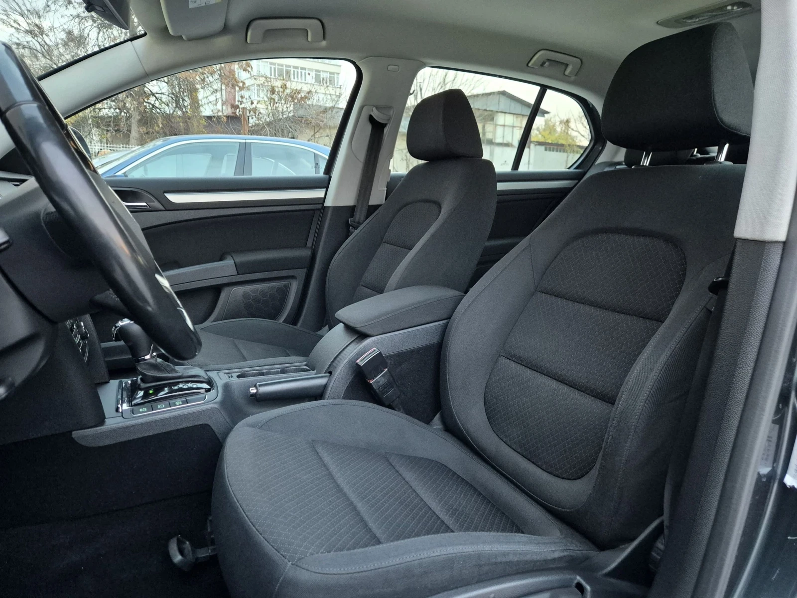 Skoda Superb Facelift 2.0 TDI DSG *      | Mobile.bg   8