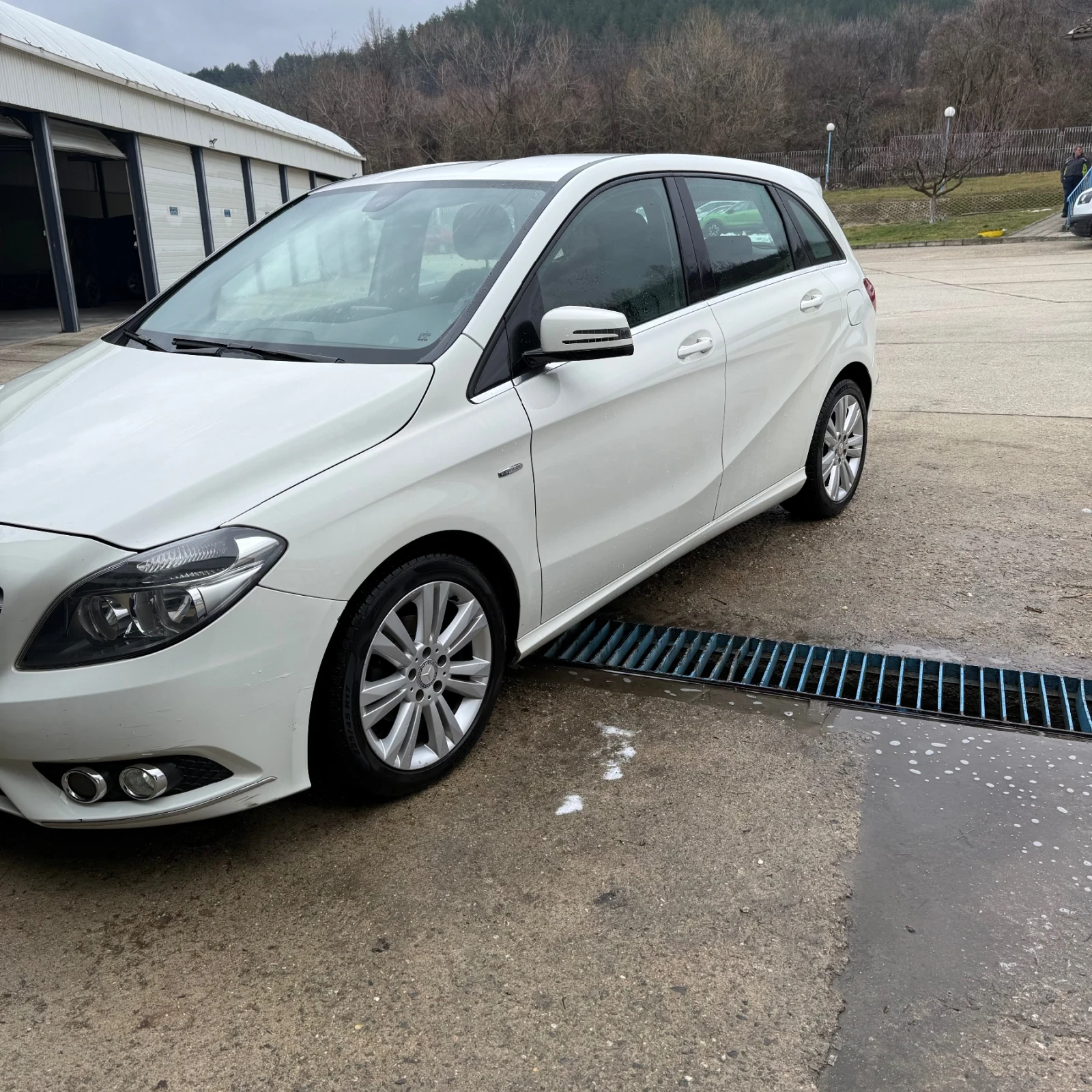 Mercedes-Benz B 180 | Mobile.bg � ����������� 3