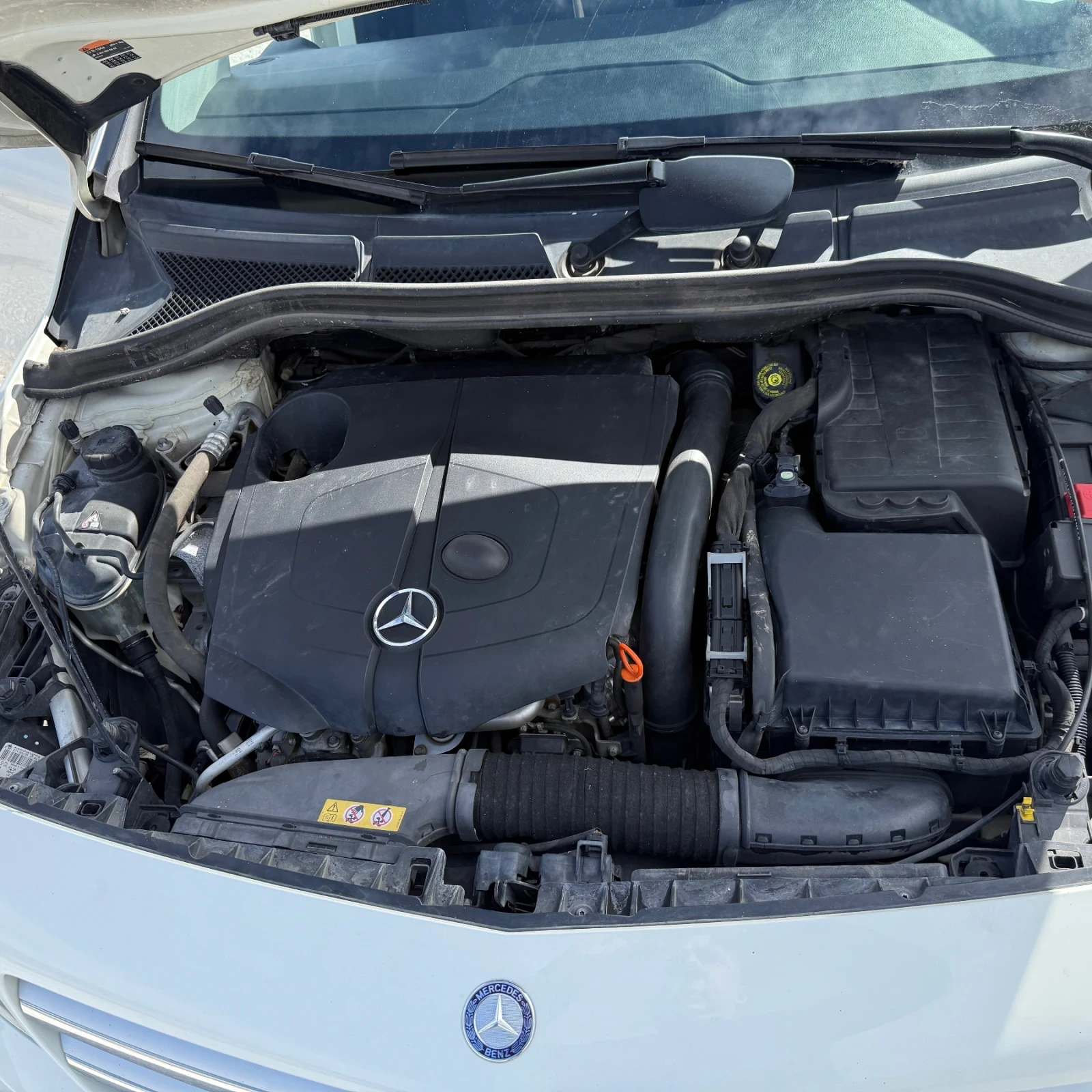 Mercedes-Benz B 180, снимка 4 - Автомобили и джипове - 53700546