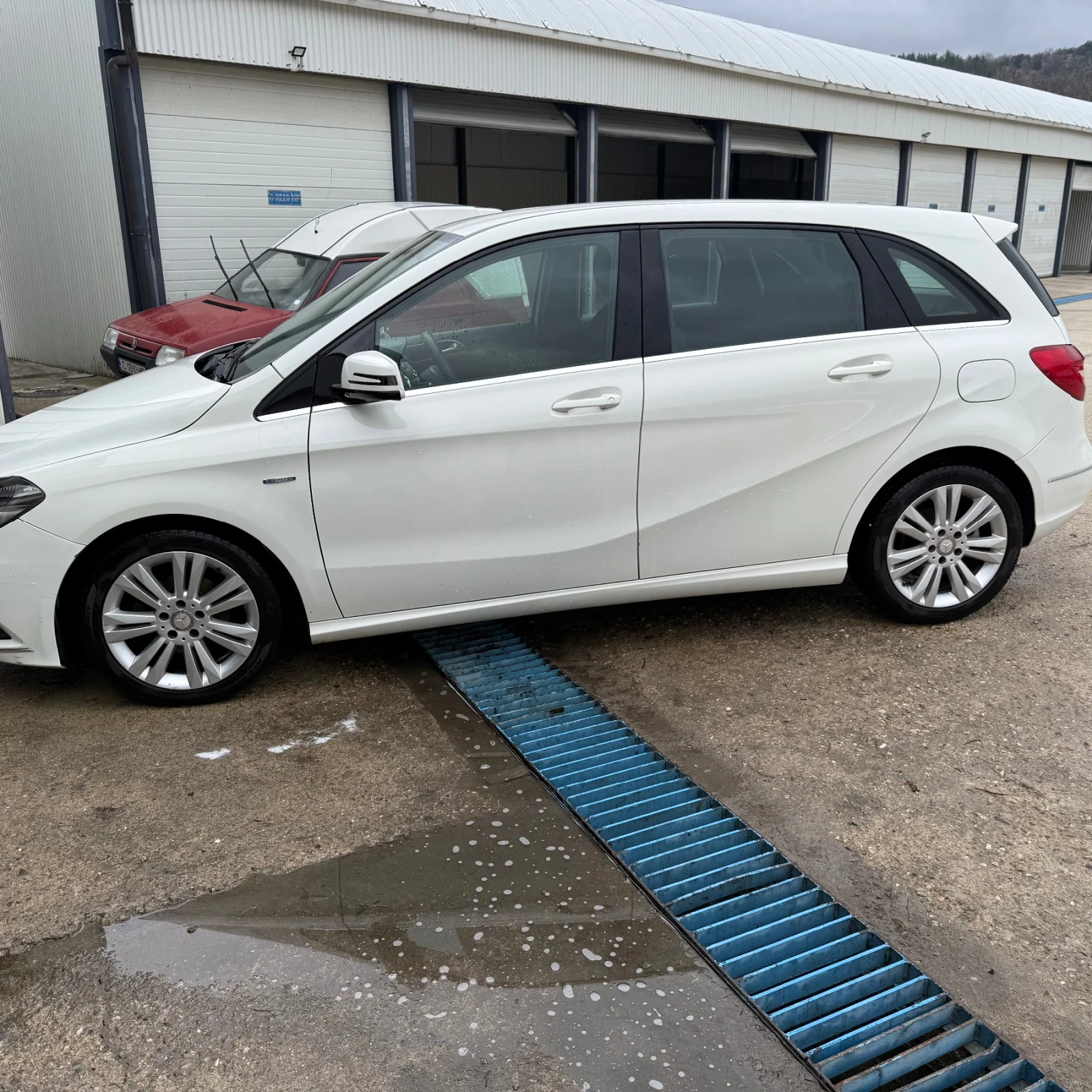 Mercedes-Benz B 180 | Mobile.bg � ����������� 2