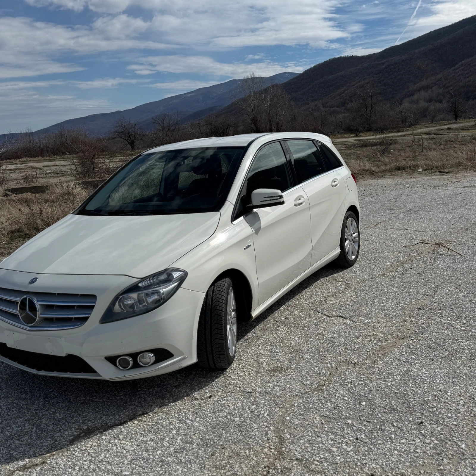 Mercedes-Benz B 180, снимка 11 - Автомобили и джипове - 53700546