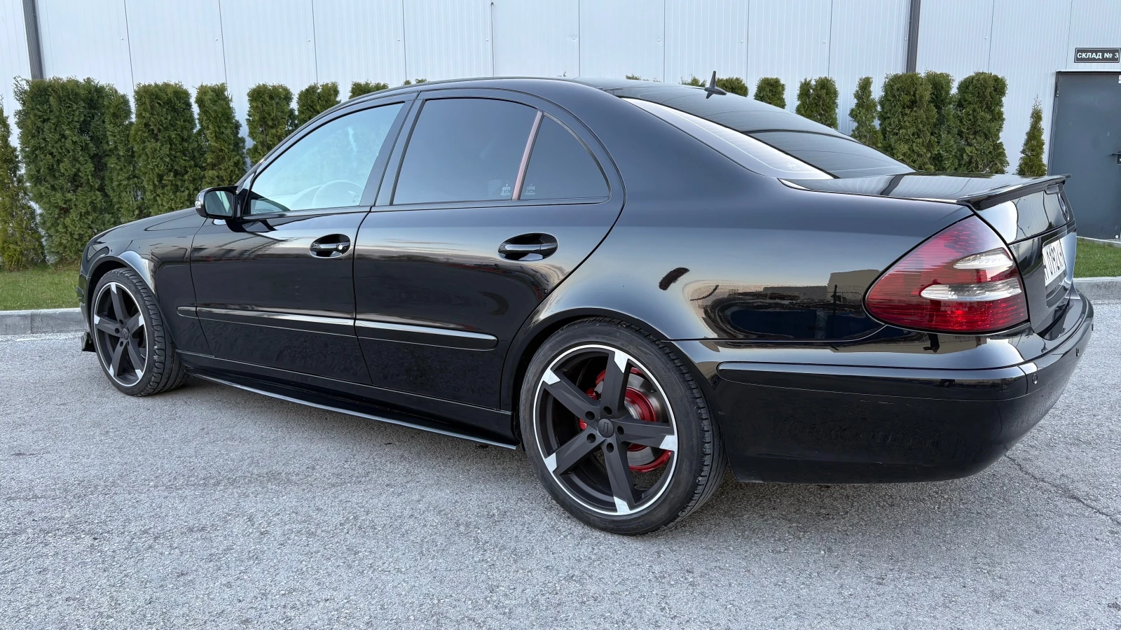 Mercedes-Benz E 260 ГАЗОВ ИНЖЕКЦИОН, снимка 7 - Автомобили и джипове - 54046039