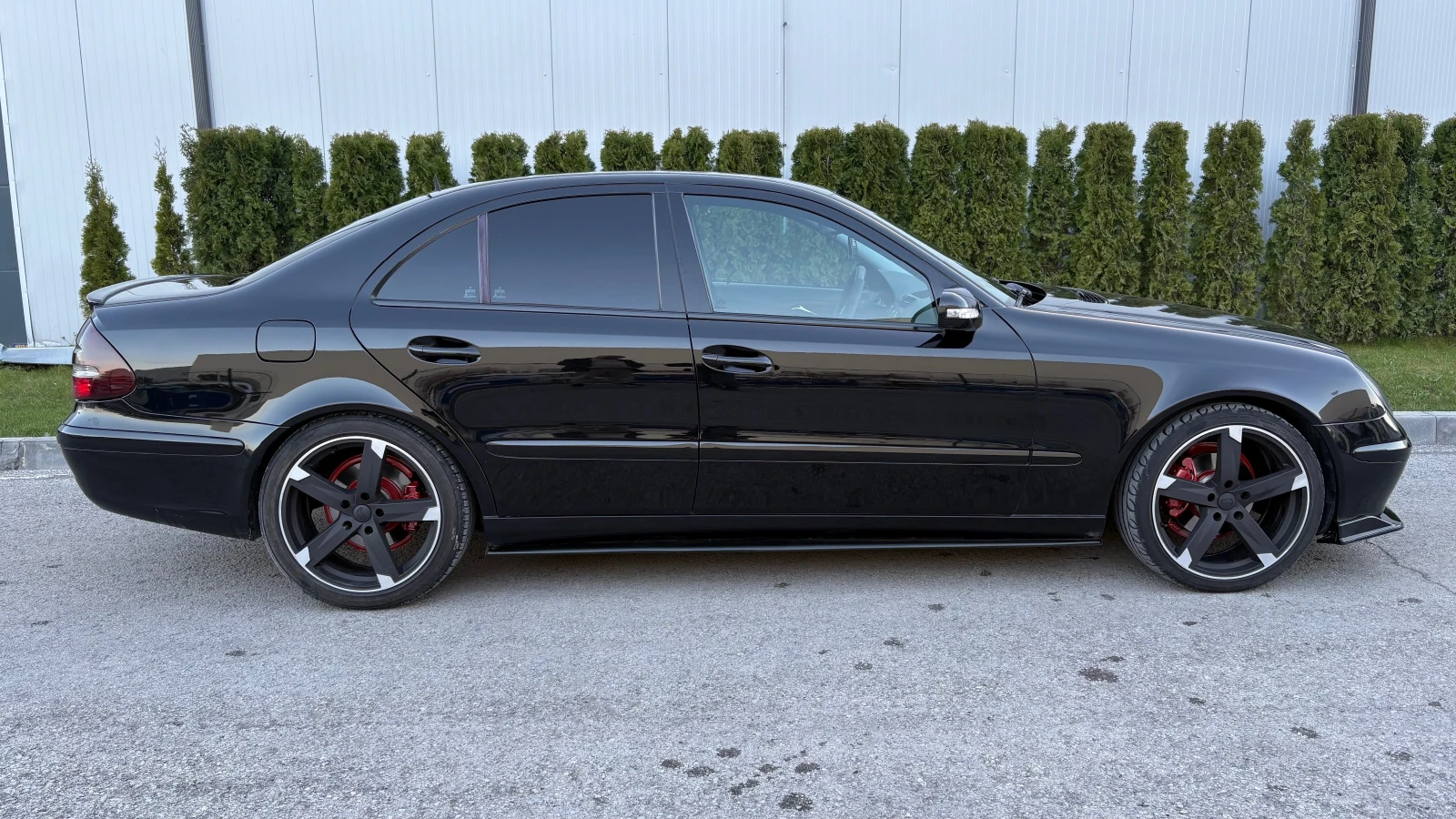 Mercedes-Benz E 260 ГАЗОВ ИНЖЕКЦИОН, снимка 4 - Автомобили и джипове - 54046039