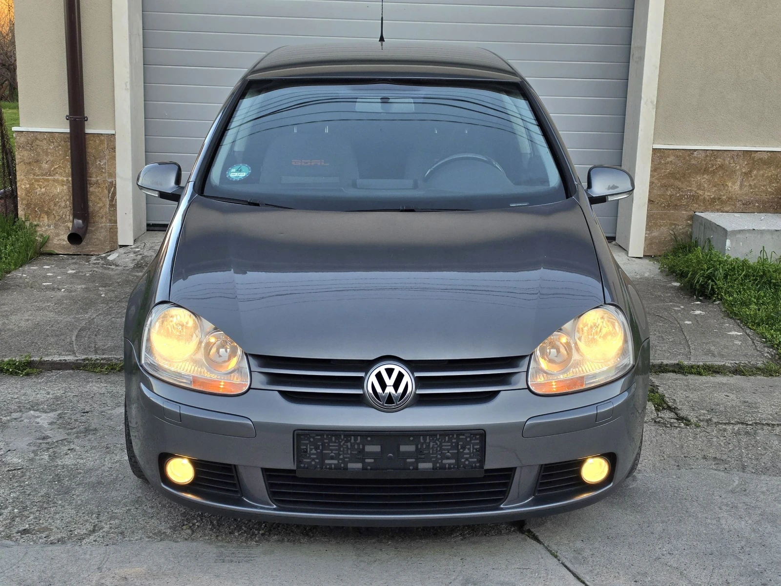 VW Golf GOAL 1.9 TDI, снимка 2 - Автомобили и джипове - 54157365