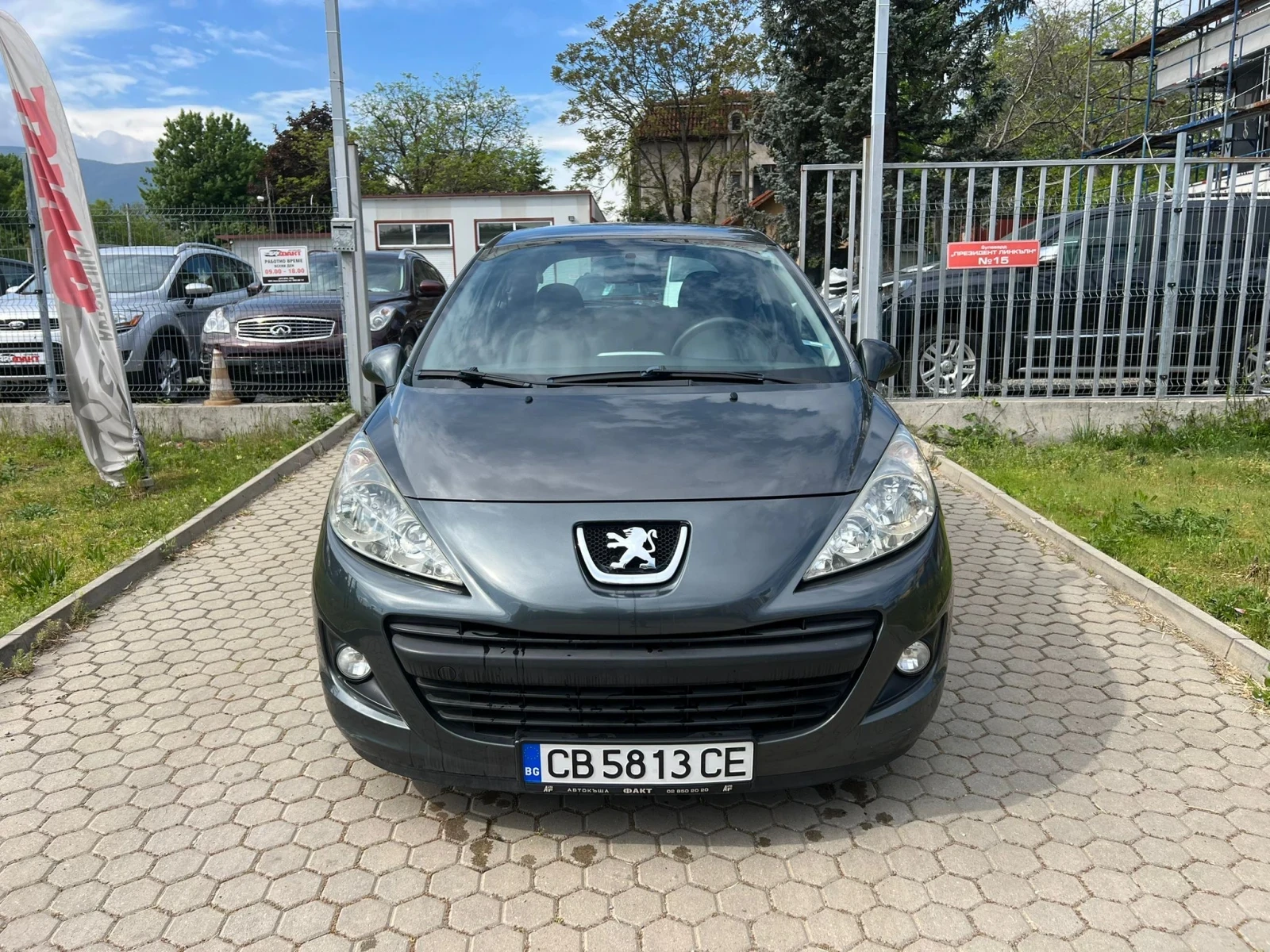 Peugeot 207 1.4i/KLIMA, снимка 3 - Автомобили и джипове - 54565461