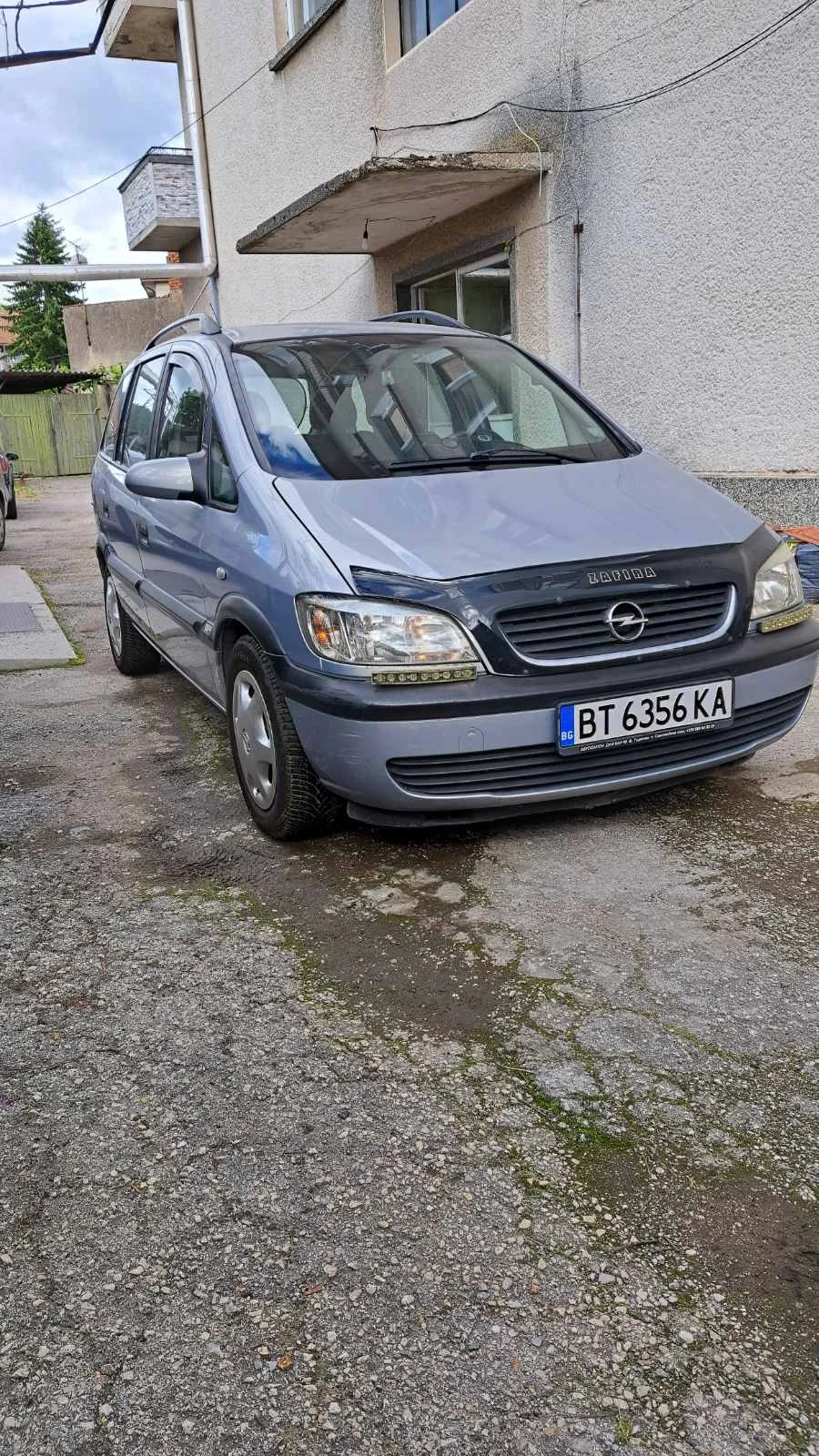 Opel Zafira, снимка 2 - Автомобили и джипове - 54751295