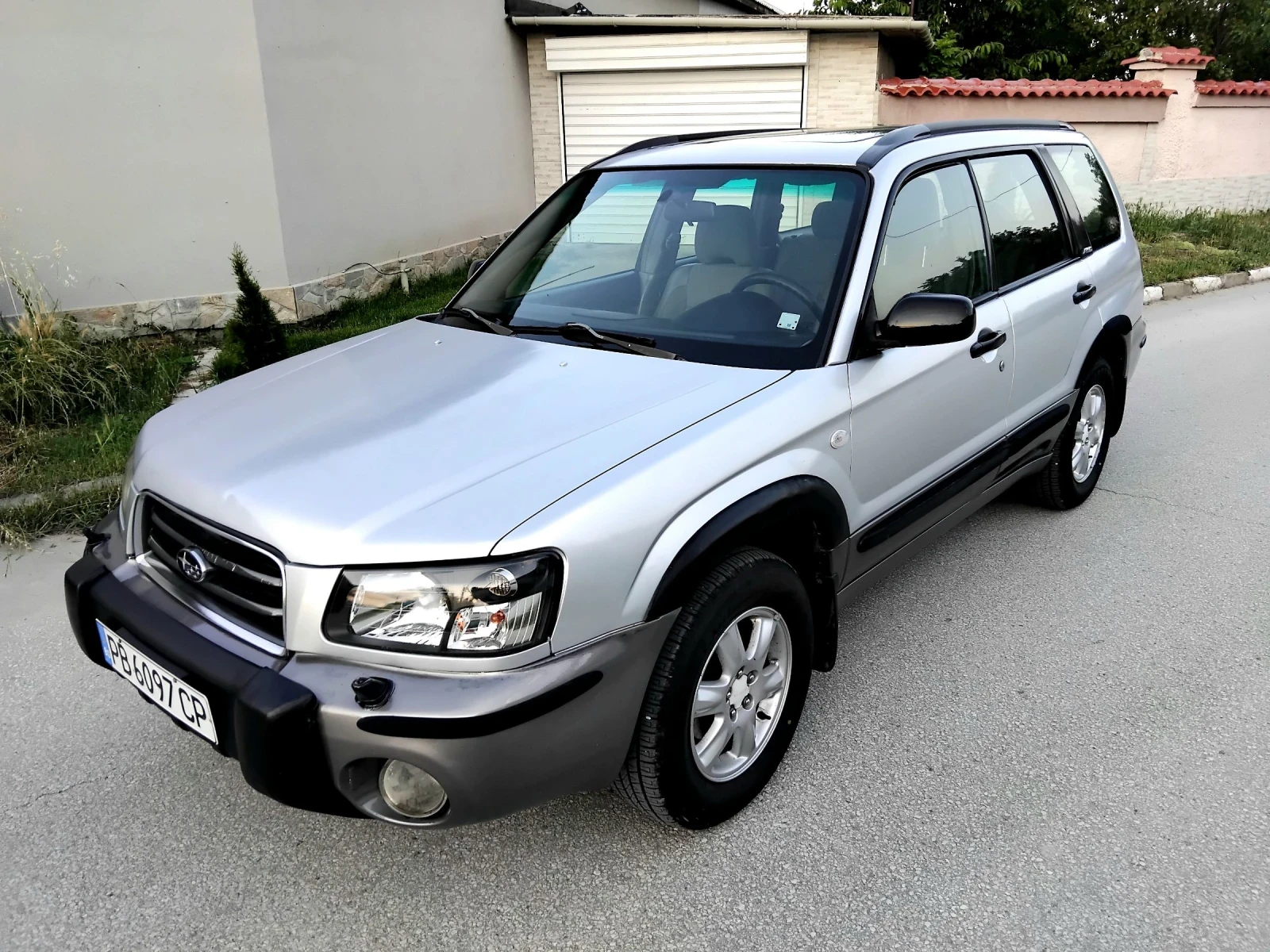 Subaru Forester 2.0i.125k.4+ 4.+ КЛИМА. ГАЗОВ ИНЖЕКЦИОН , снимка 4 - Автомобили и джипове - 54801275