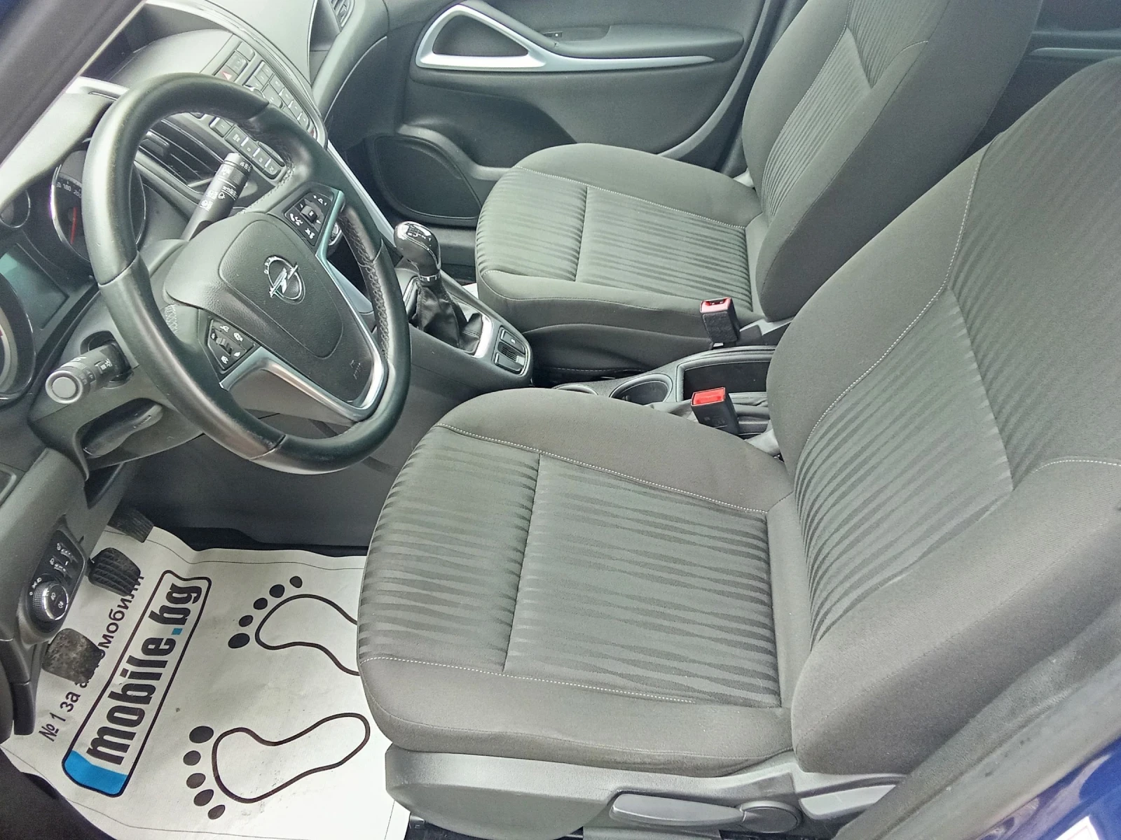 Opel Zafira Tourer 1.6 Turbo EcoM 150k.c. ELECTIV, снимка 11 - Автомобили и джипове - 54947088