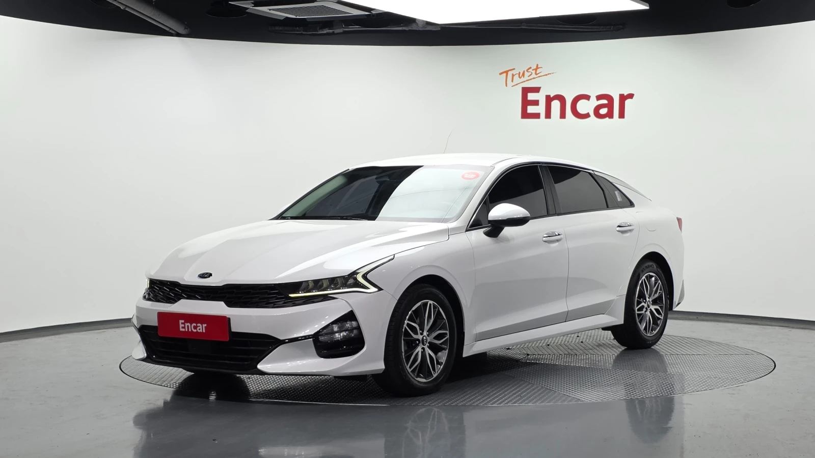 Kia K5 TRENDY