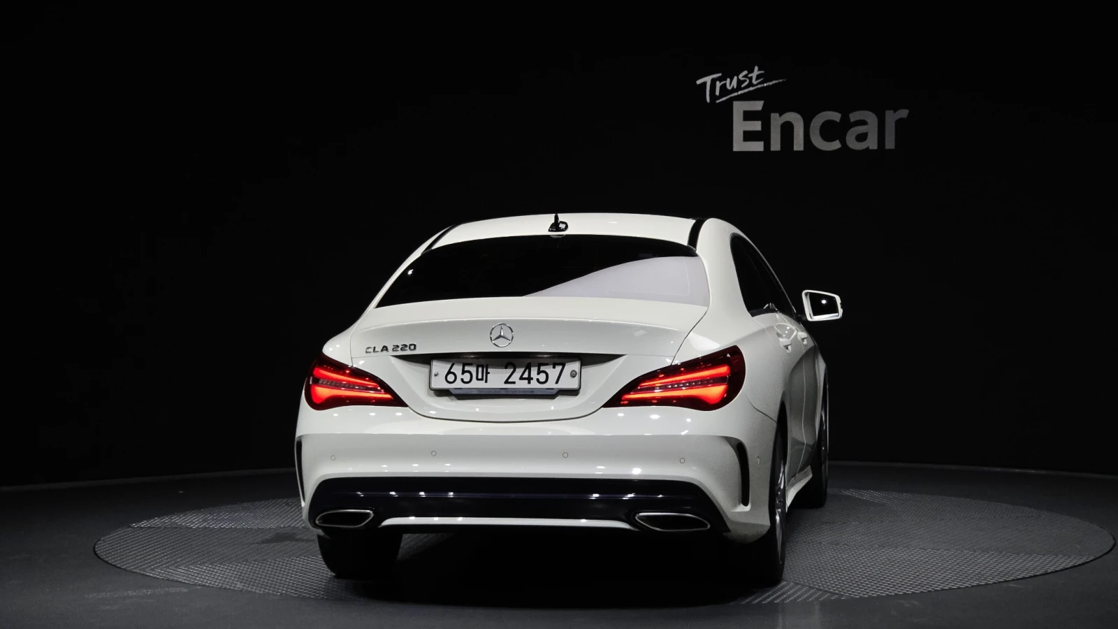 Mercedes-Benz CLA 220 ЛЮК* КРАЙНА ЦЕНА, снимка 4 - Автомобили и джипове - 55318857