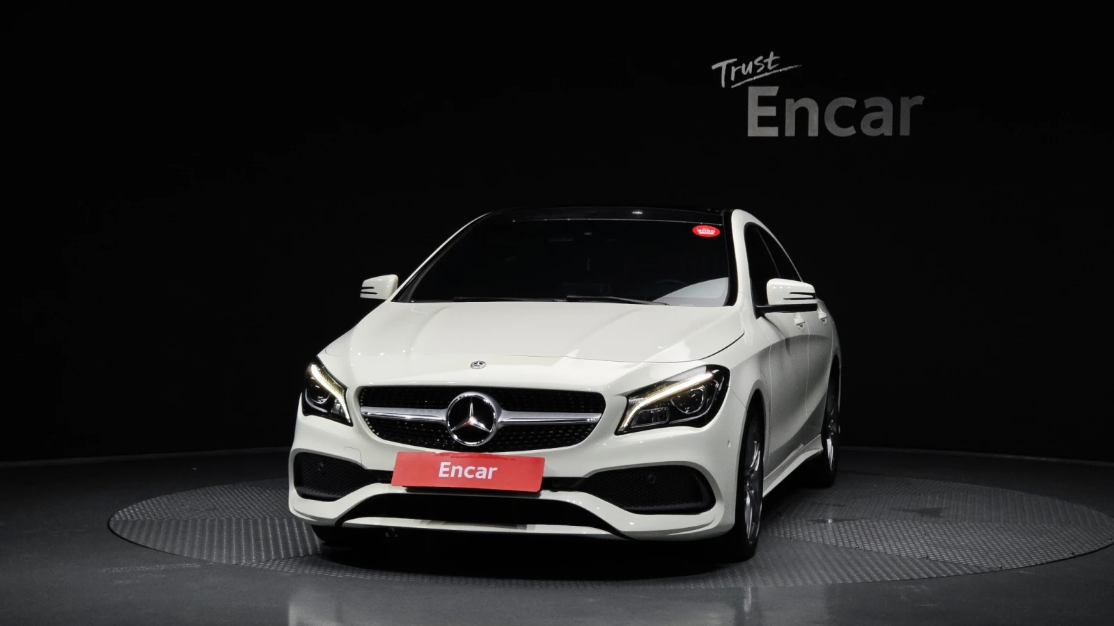 Mercedes-Benz CLA 220 ЛЮК* КРАЙНА ЦЕНА, снимка 3 - Автомобили и джипове - 55318857