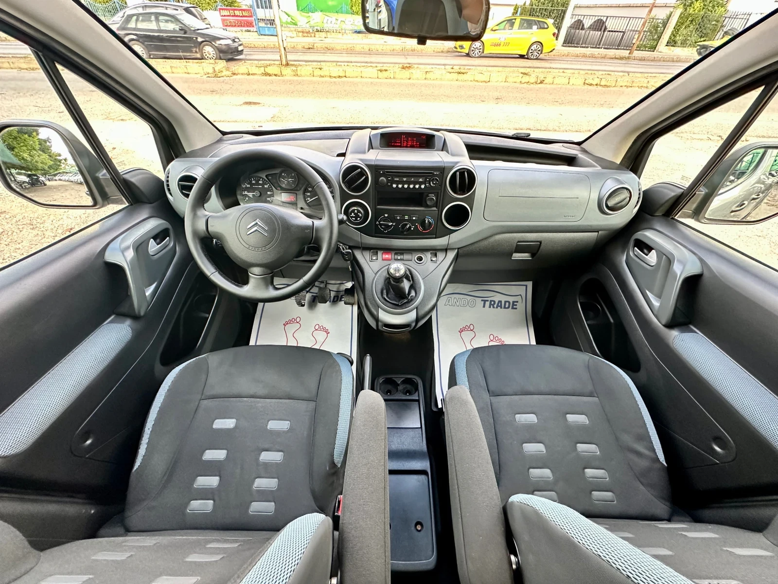 Citroen Berlingo 1.6 HDI-XRT, снимка 9 - Автомобили и джипове - 55692797