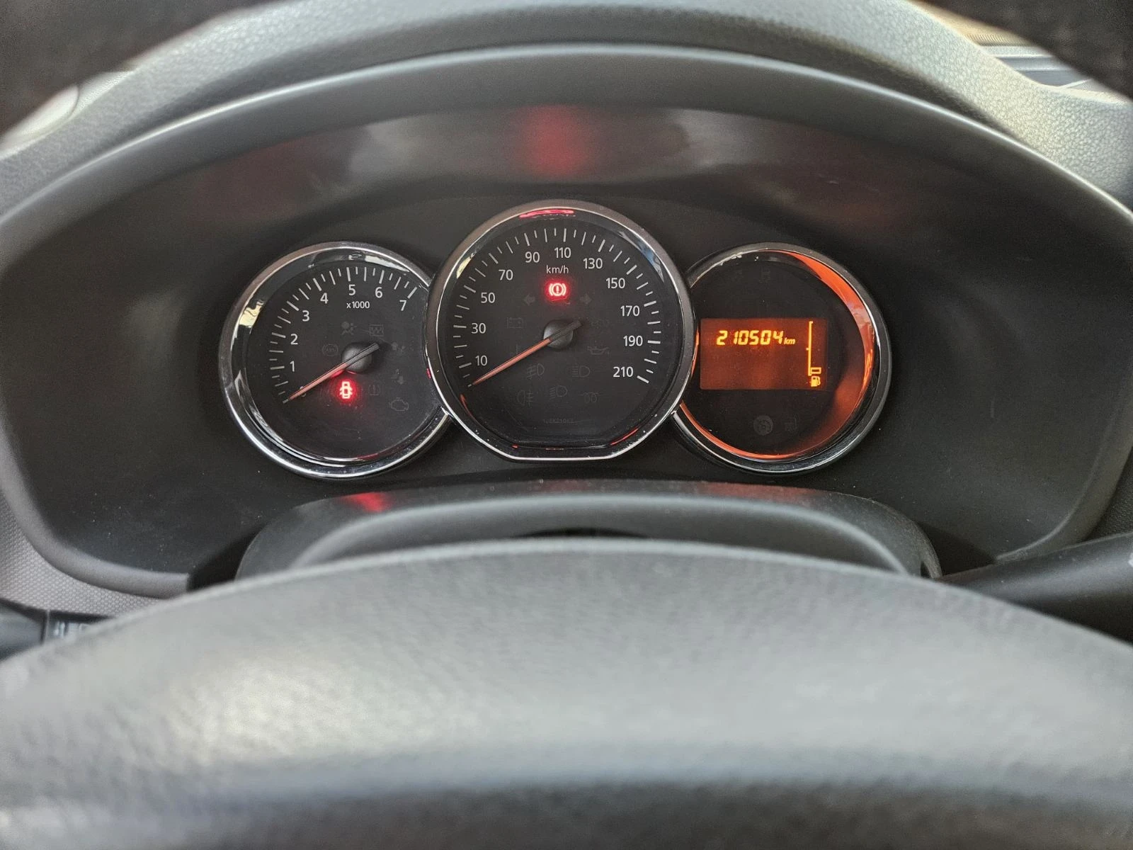 Dacia Sandero, снимка 8 - Автомобили и джипове - 56024533