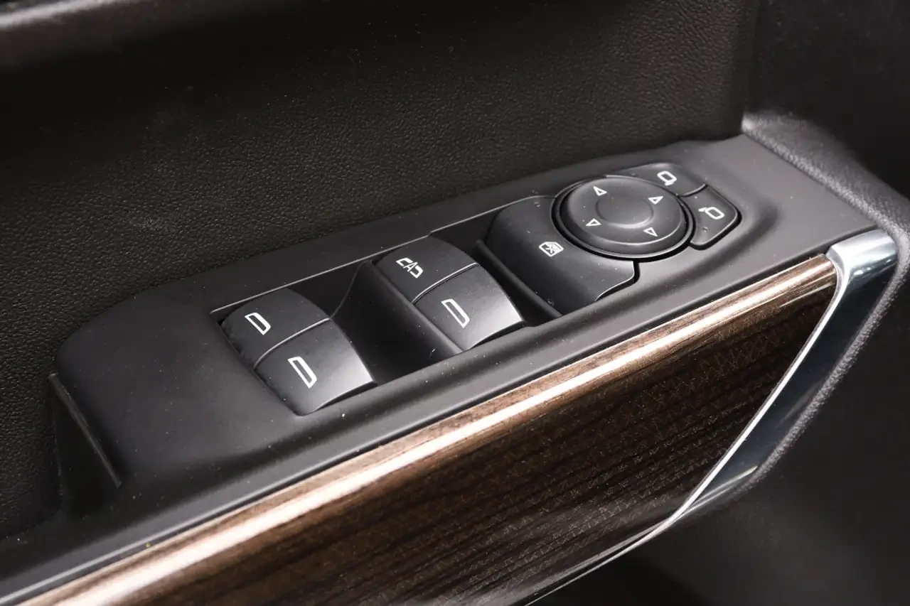 Chevrolet Silverado TRAIL BOSS + Z71 + CREWCAB + CONSOLE + 5.3L 4x4 | Mobile.bg � ����������� 13