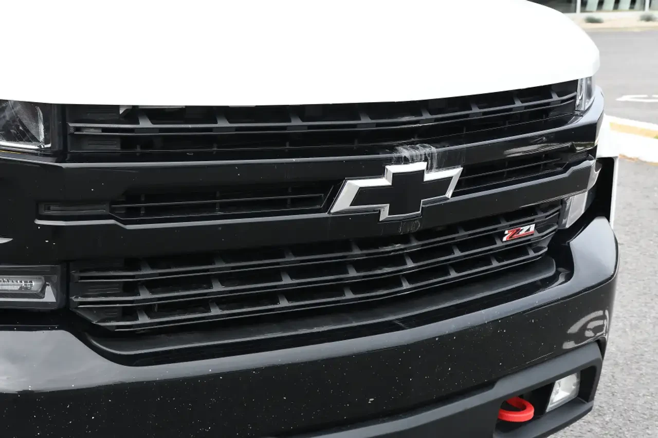 Chevrolet Silverado TRAIL BOSS + Z71 + CREWCAB + CONSOLE + 5.3L 4x4 | Mobile.bg � ����������� 7