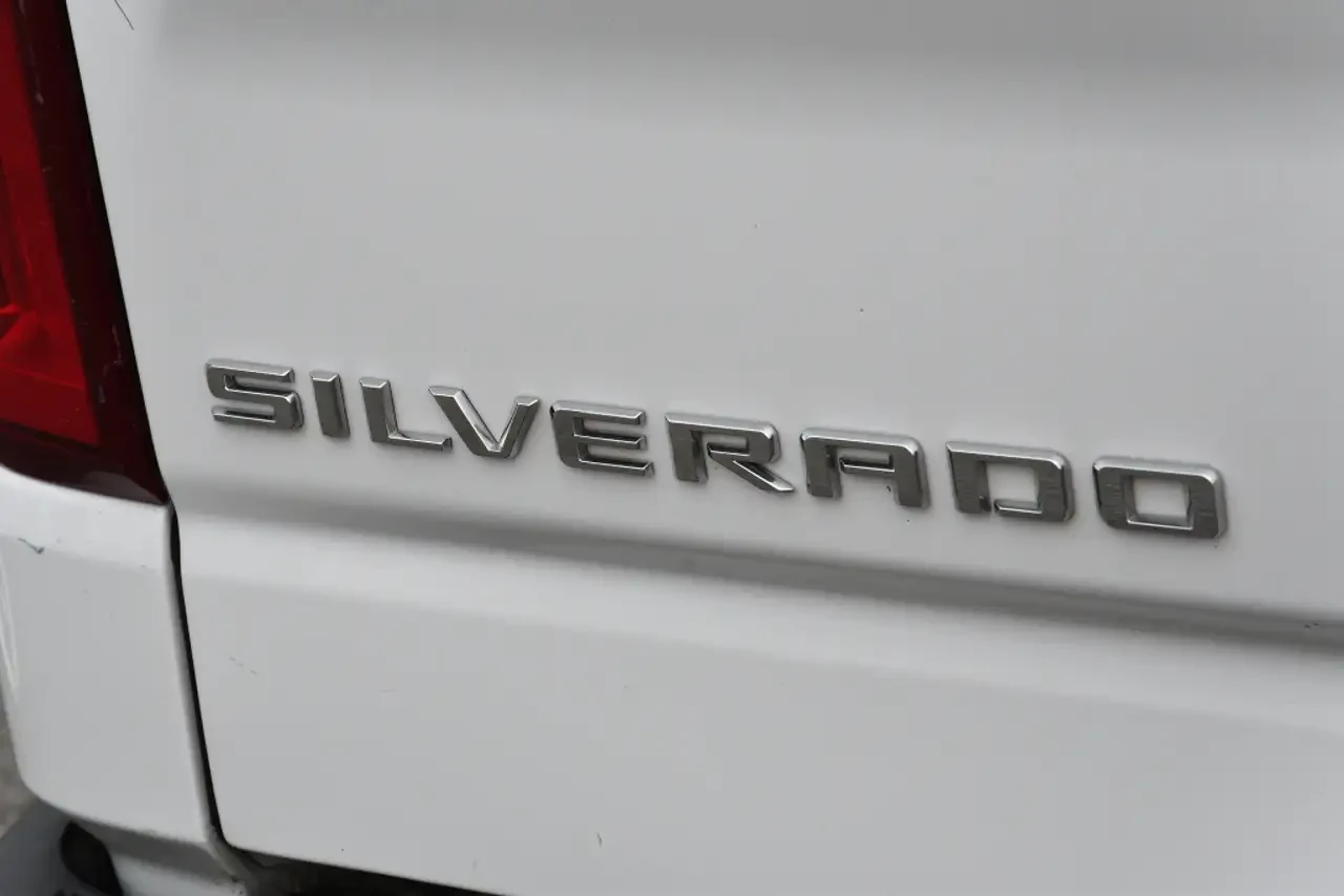 Chevrolet Silverado TRAIL BOSS + Z71 + CREWCAB + CONSOLE + 5.3L 4x4 | Mobile.bg � ����������� 9