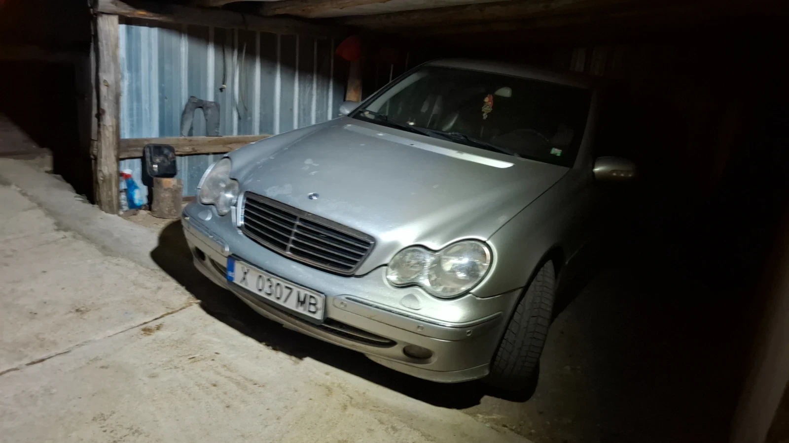 Mercedes-Benz C 270