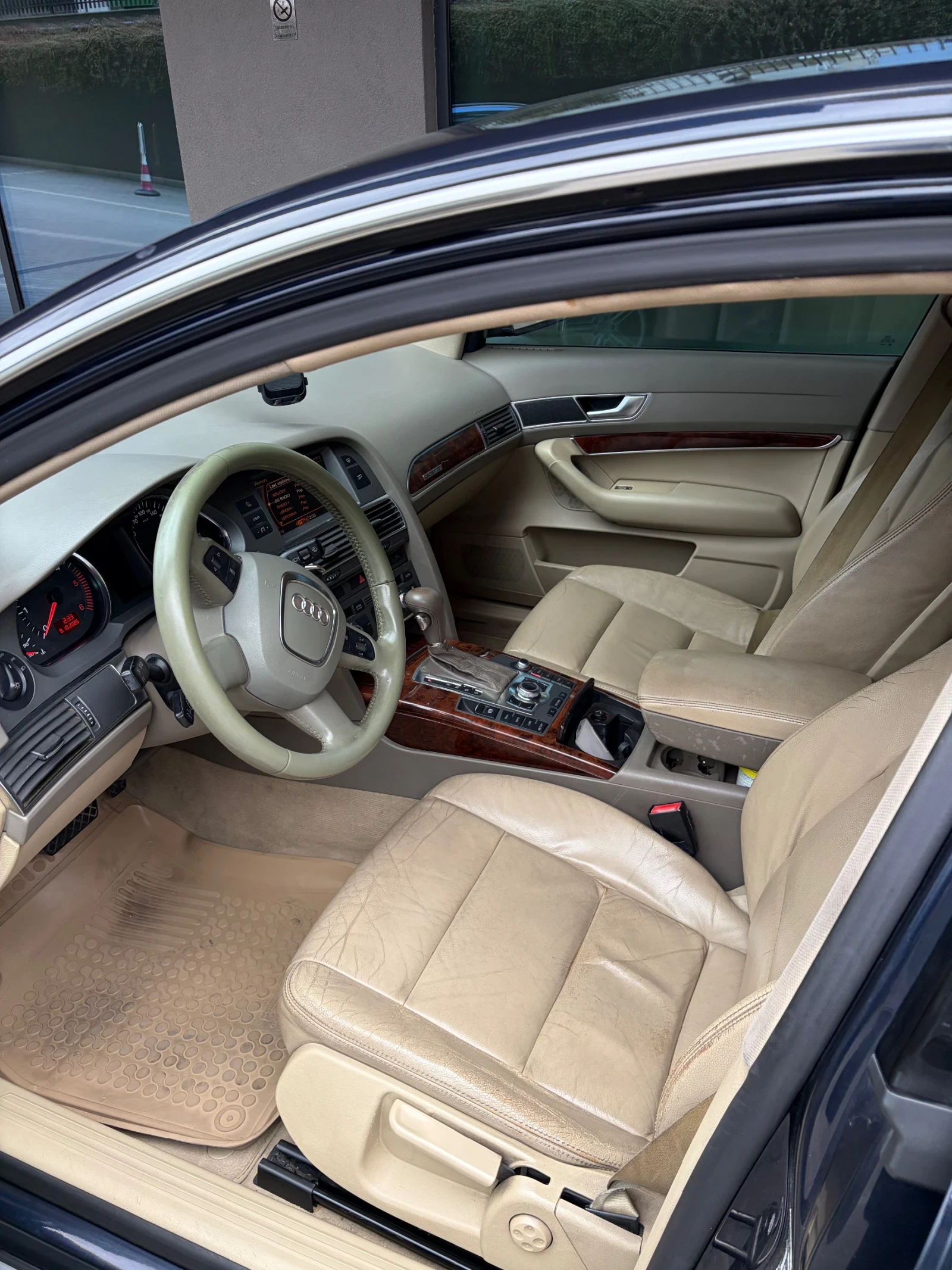 Audi A6, снимка 3 - Автомобили и джипове - 56626720