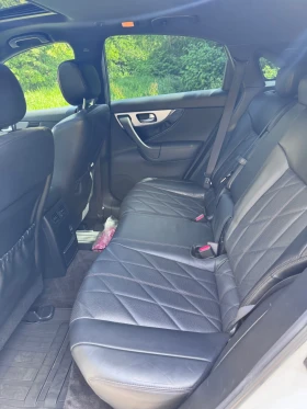 Infiniti QX70 3.7 S, снимка 15