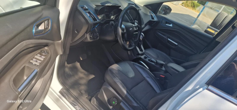 Ford Kuga 2.0 AVTOMAT 4X4, снимка 7 - Автомобили и джипове - 52432271