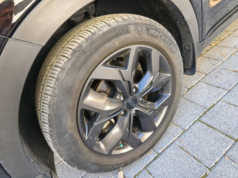 Kia Sportage 2.4i 4x4 Nightfall Edition, снимка 15 - Автомобили и джипове - 52597991