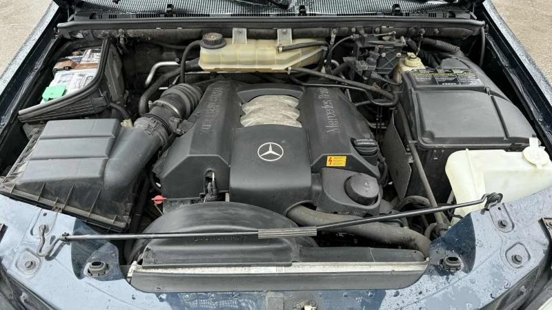 Mercedes-Benz ML 320 i, снимка 9 - Автомобили и джипове - 52892676