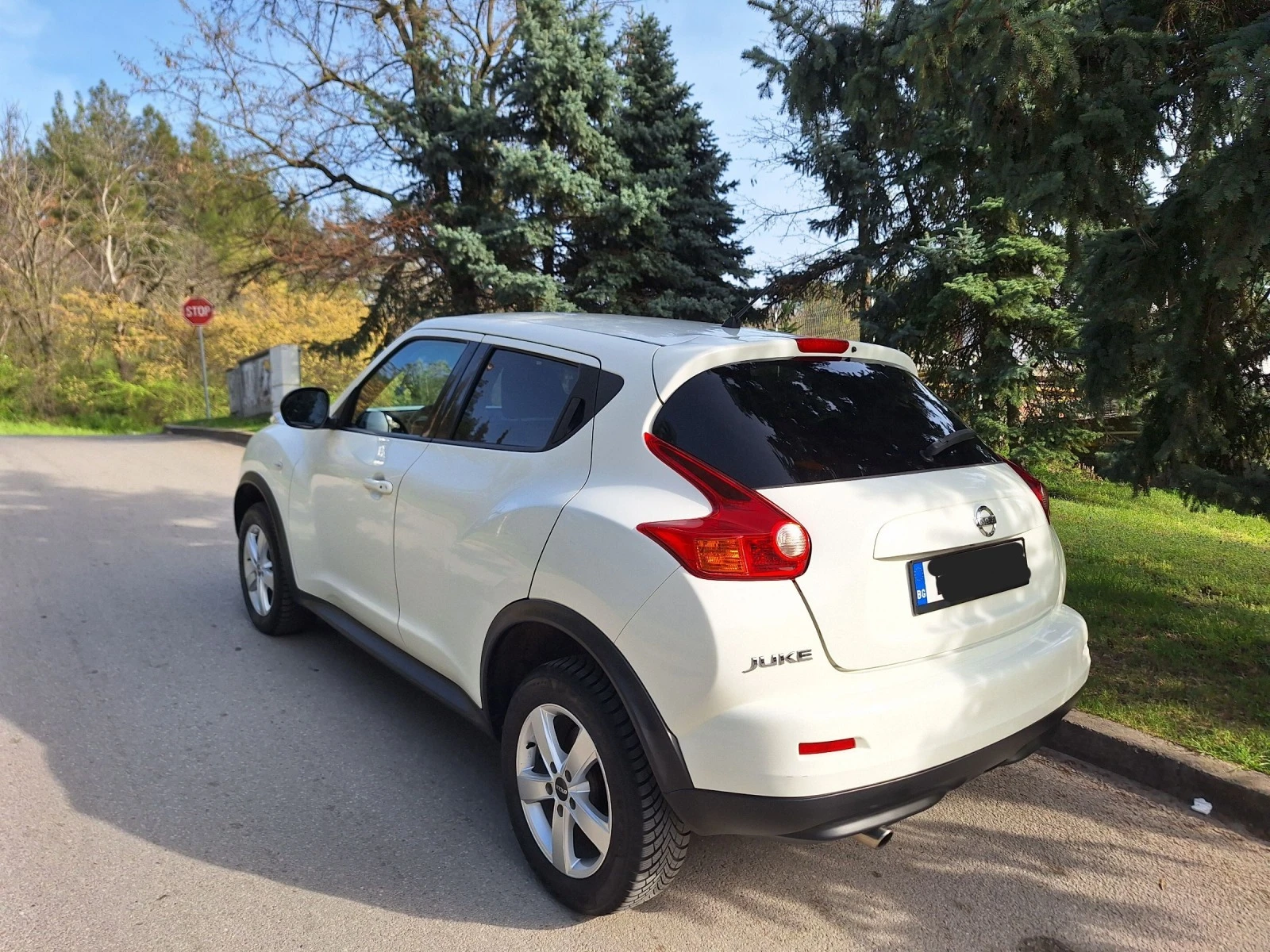 Nissan Juke 1.6 Бенз Автомат - изображение 4